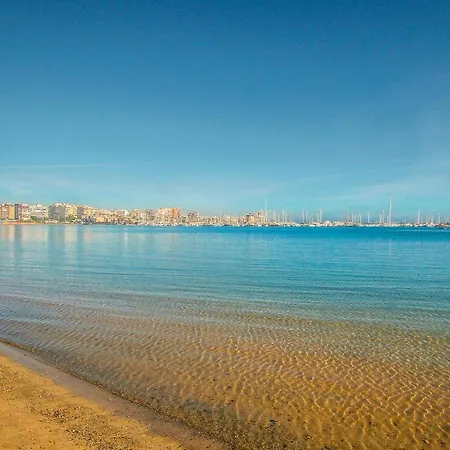 Stunning In تورّيفيِخا